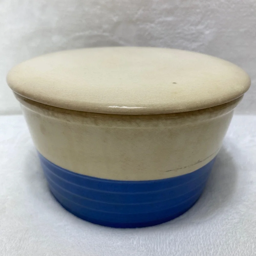VTG Universal Potteries Cobalt Blue Cream Refrigerator Dish with‎ Lid